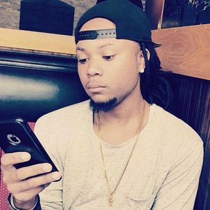 Meet your Posher, Cameron